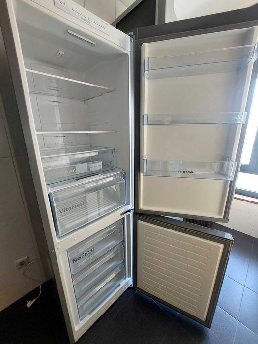 Frigorífico combinado Bosch  – No Frost – Excelente estado