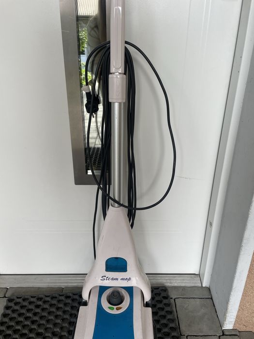 Mop do mycia podlogi na goraco