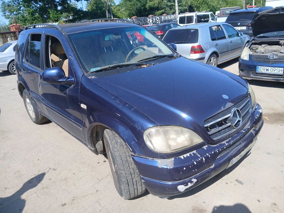 mercedes w163 ML silnik 3.2 v6 m112.942 skrzynia sanki belka przód tył wahacz zacisk