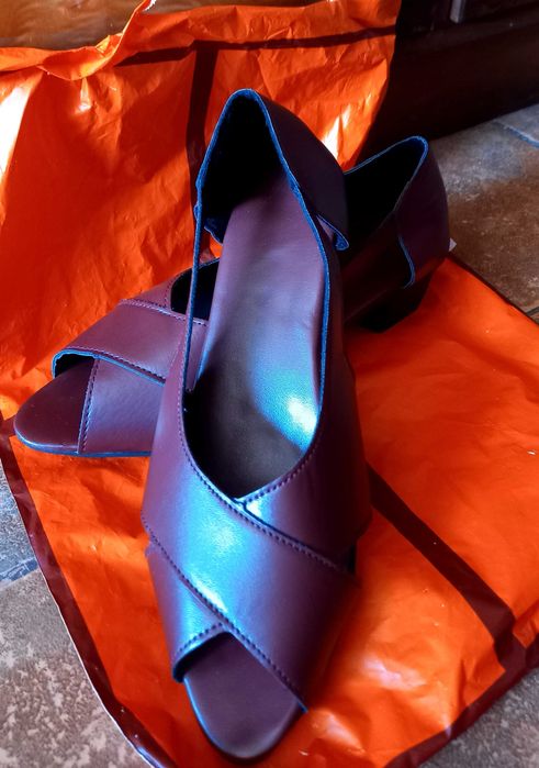 Nowe buty damskie