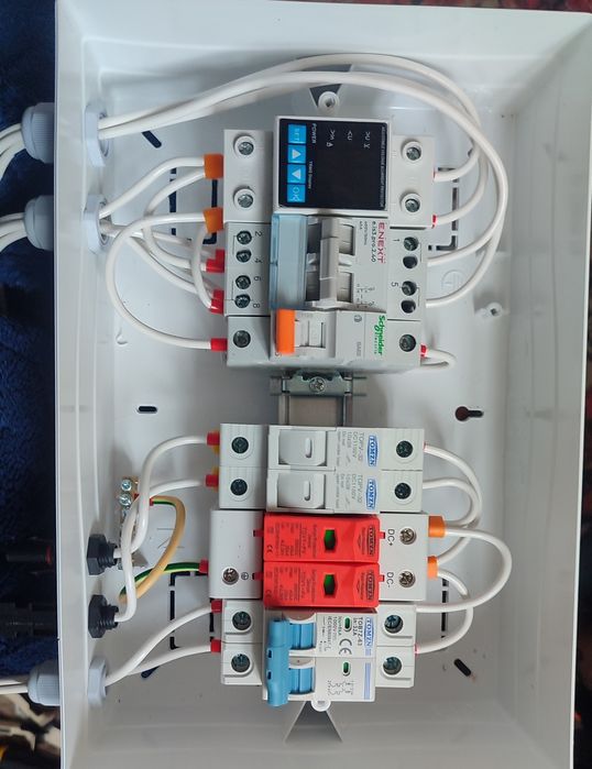 Щит для инвертора + защита солнечных панелей