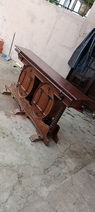 Balcão em Madeira Maciça com 3 Bancos