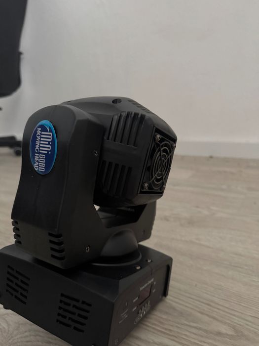 Conjunto de Robôs Wash Moving Head com mesa controladora