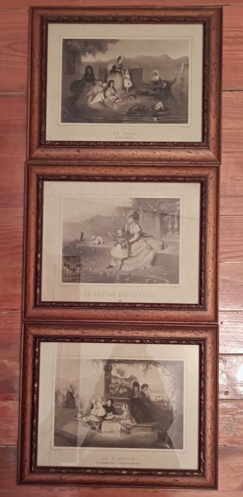 Quadros 37x44cm moldura madeira