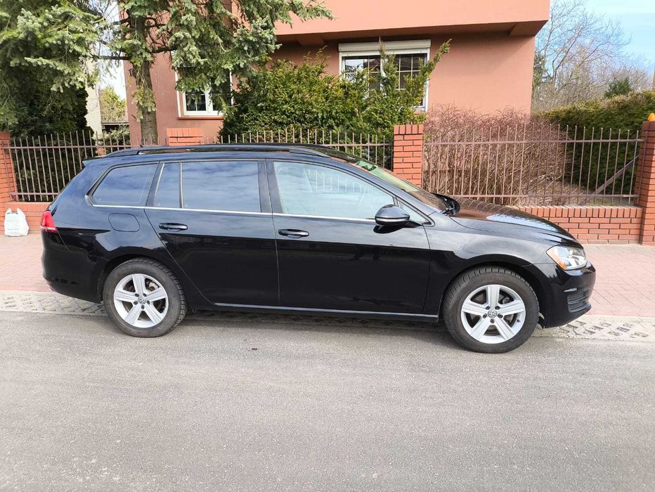 Volkswagen Golf 2015  2.0 TDI DSG (150 k.c.) Base - офіційний!