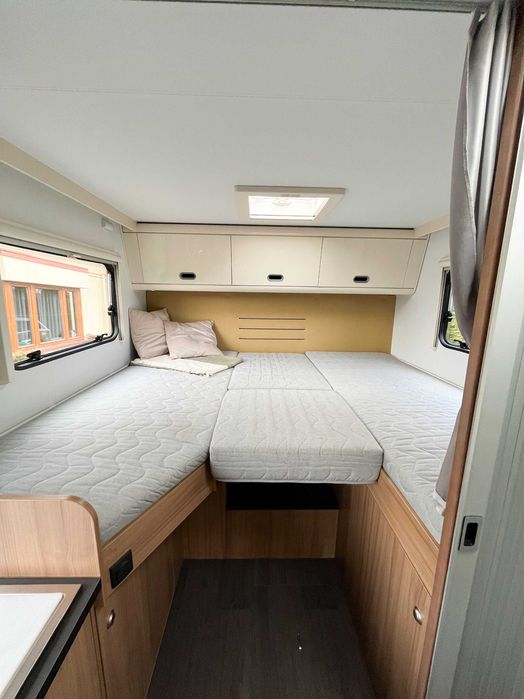 Wynajem Kampera ADRIA SUN LIVING S65SL 4 osobowy