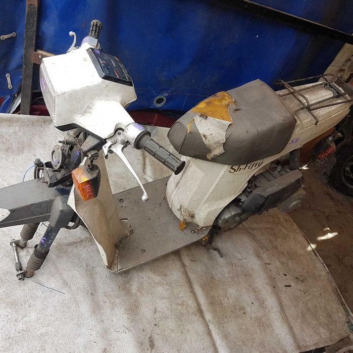 amortyzator amor laga Tył Honda Sh 50 Scoopy sh 50 fifty duzo do niej