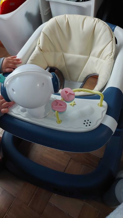 Voador/ andarilho 2 em 1