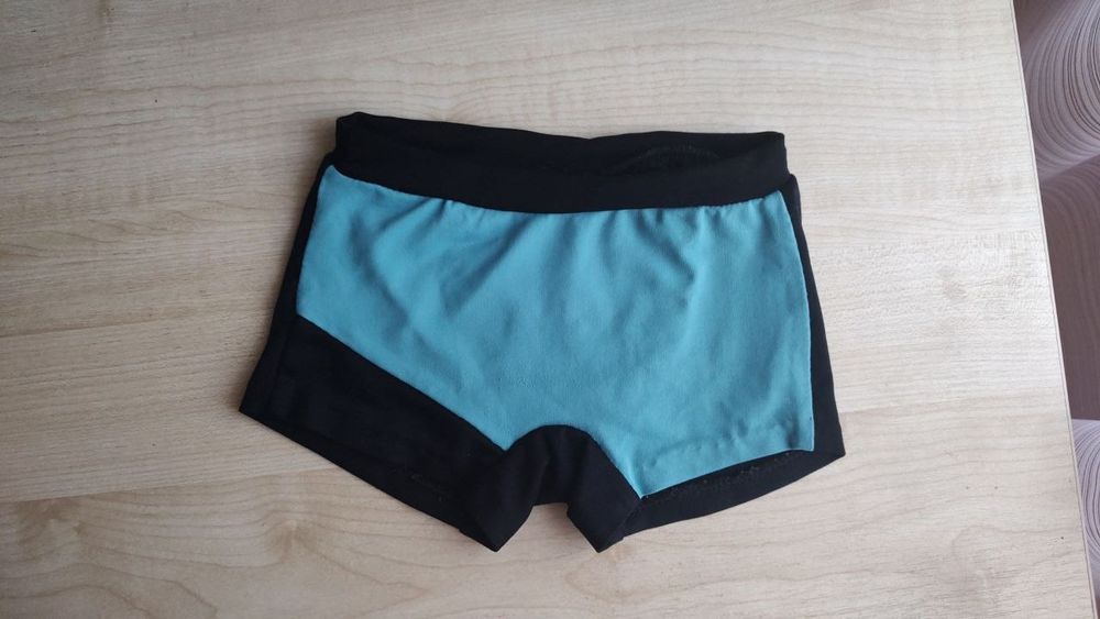 Плавки для маленького мальчика.