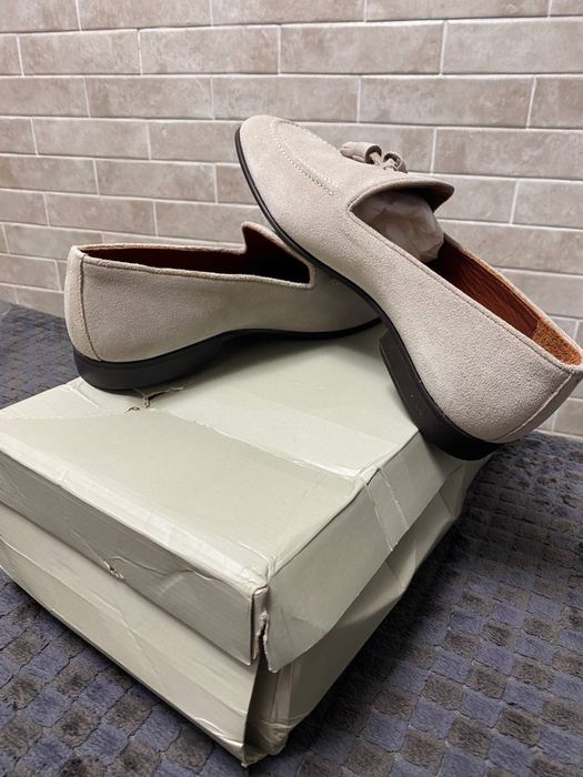 Лофери Sardinelli замшеві з китицями бежеві 43 розмір