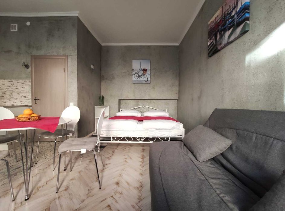 Оренда подобово Вул.Наливайка центр Львова