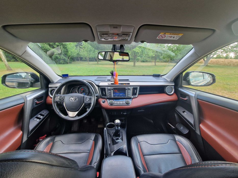 Toyota RAV-4 2014r.