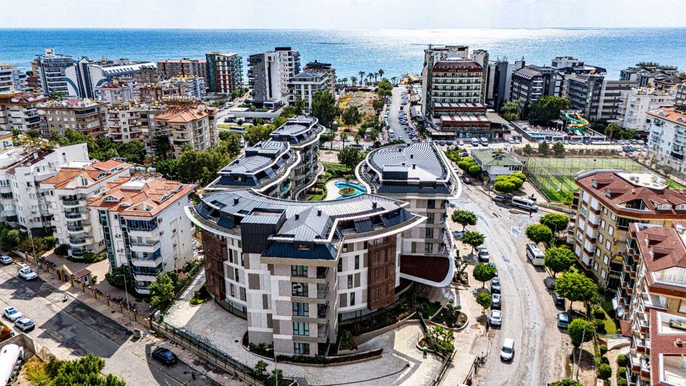 Люкс Комплекс  в Аланії BEST HOME / TSI DOWNTOWN