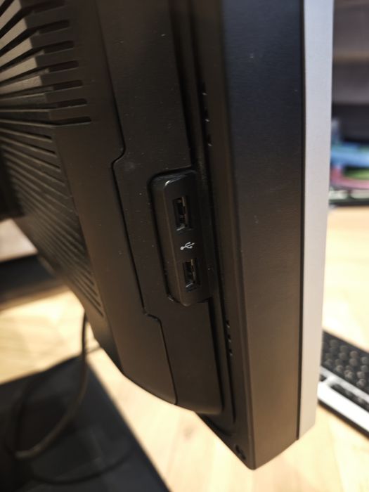 Monitor HP LP2465 full hd z podstawa