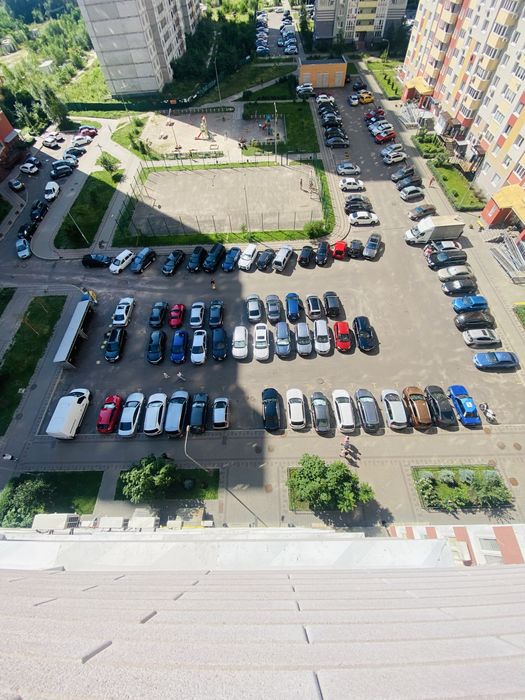 МЕТРО Позняки  10 хв. 1-к 45 м2 в ЖК "Патріотика" МОНОЛІТНИЙ БУДИНОК
