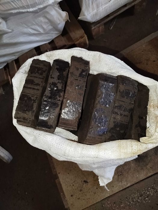 Торфобрикет, паливні брикети з соняшнику.