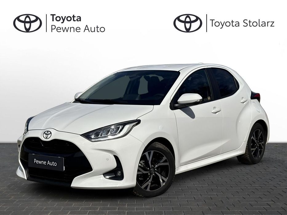 Toyota Yaris Toyota Yaris Style 1.5 Hybrid niski przebieg FV23%