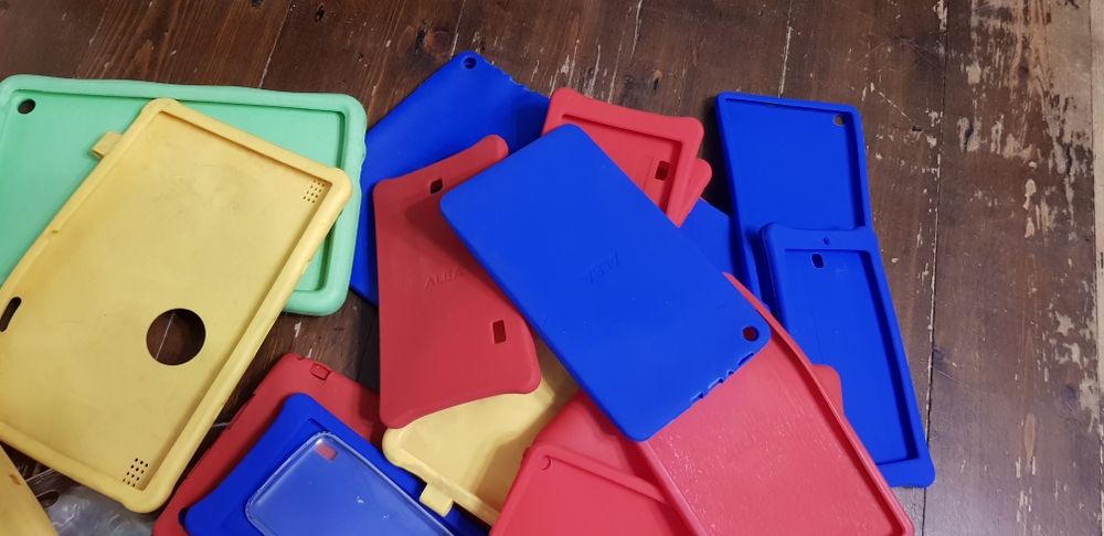 Etui na tablety i smartfony