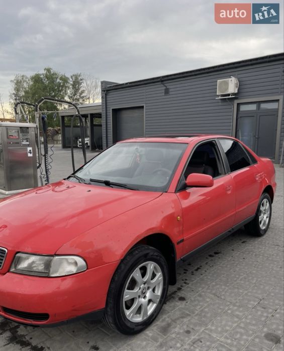 Ауді A4,B5