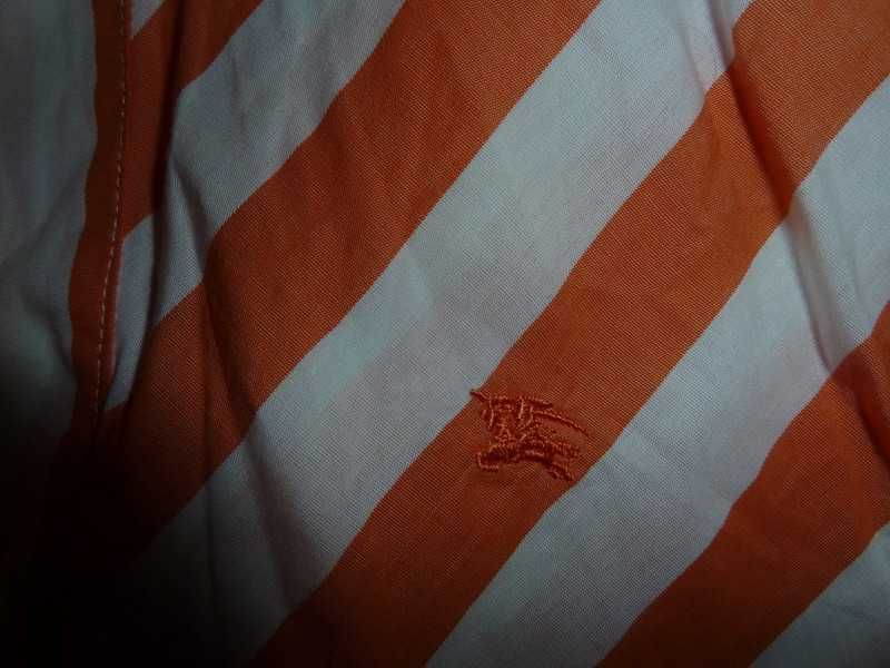 Blusa nova riscas Burberry 40