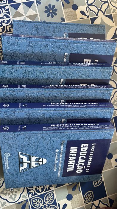 Enciclopedia de educacao infantil - 6 livros