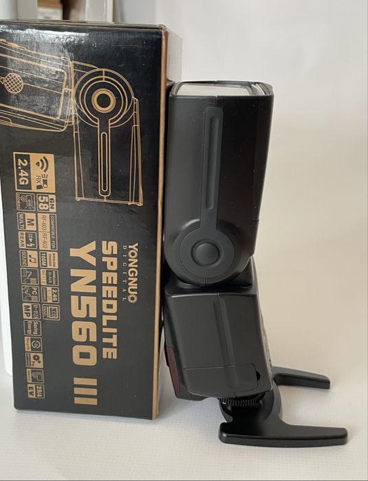 Lampa Yongnuo YN 560 III