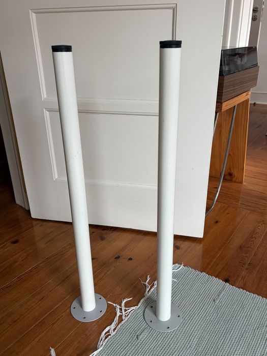 2 pés secretária Ikea