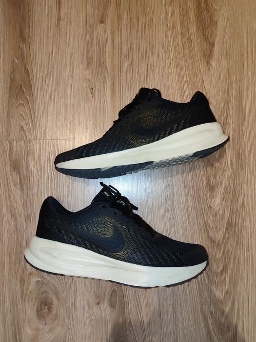 Męskie buty sportowe Nike Run Defy rozmiar 45