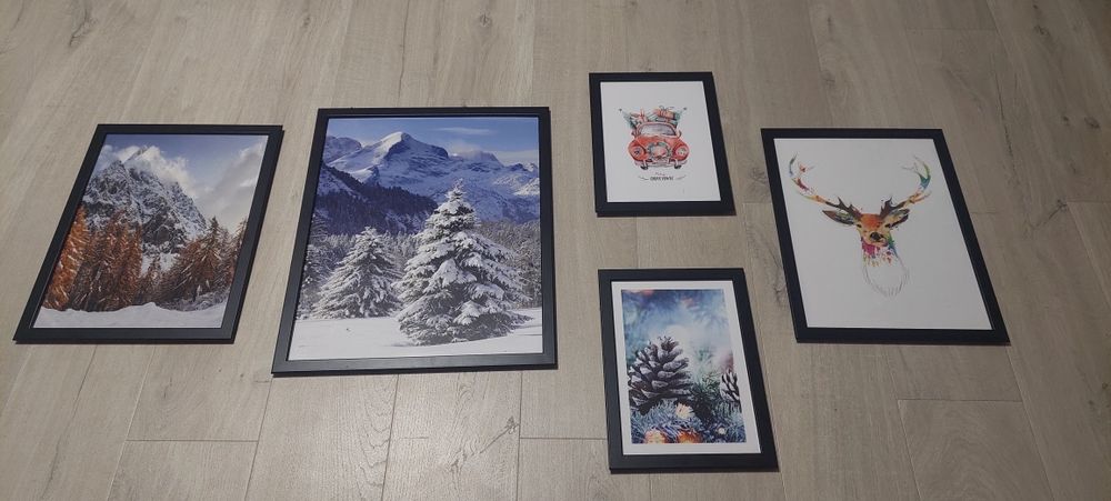 Ramki + plakaty 1x40x50 2x 30x40 2x 21x30