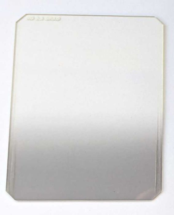 69Filtr szary połówkowy HITECH GND 0.3 Soft 100x125mm -70%