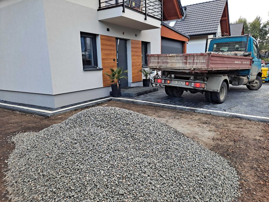 Grys szary dolomit, kruszywo dolomitowe Kraków i okolice mała wywrotka