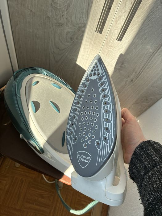 Утюг с парогенератором