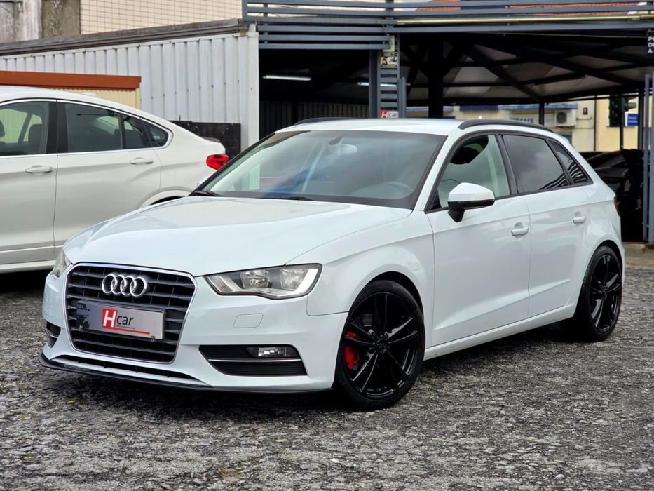 Audi A3 Sportback 8V S Line 1.6Tdi 110Cv (Look RS3)