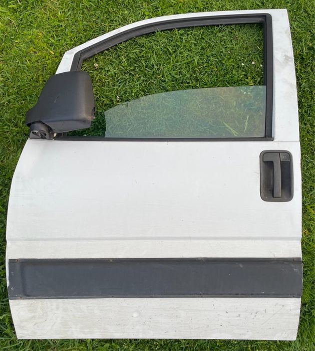 Porta frente esquerda Fiat Scudo, Peugeot Expert, Jumpy de 96 a 06