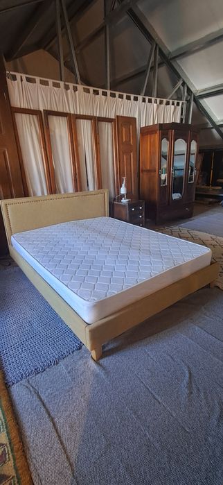 Cama de casal- area