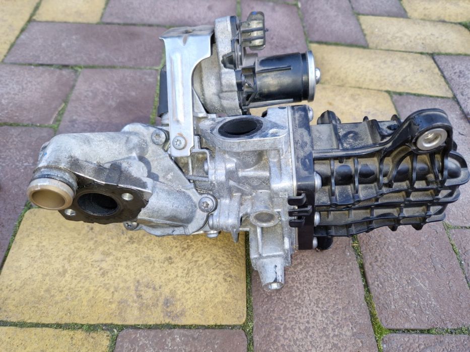 Модуль рециркуляції газів (Клапан EGR) 9807593080 Ford,Peugeot,Citroen