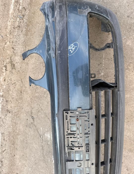 Бампер передній Volkswagen Polo IV 9N 6Q0807217 1R