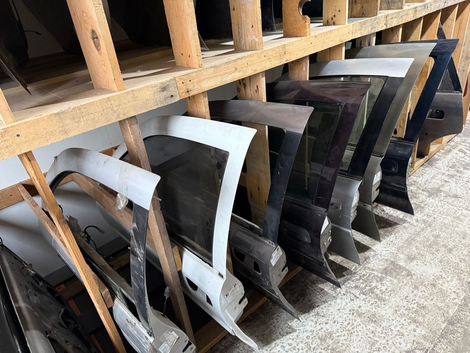 Дверь передняя левая Opel Vectra B вектра б