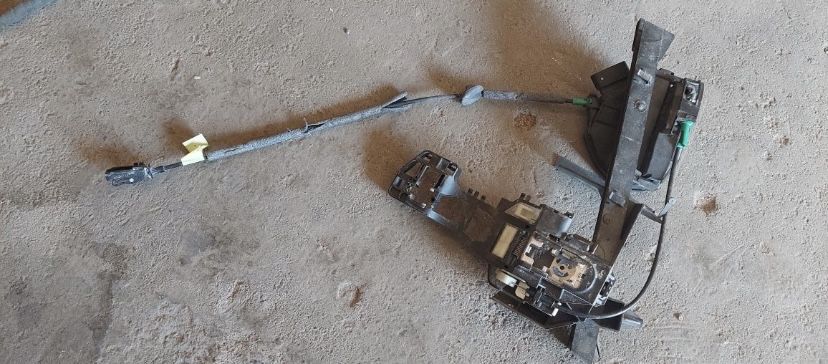 Замок дверей Ford