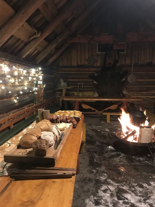 Kulig w Gorcach , biesiada, oprawy kulinarne w regionalnym stylu