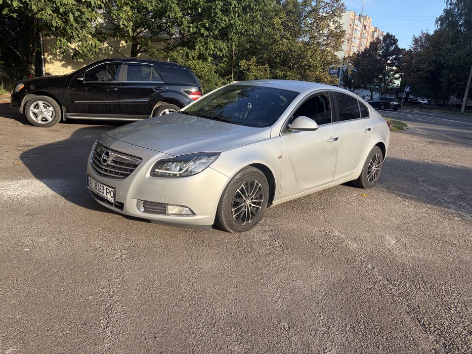 Opel Insignia 2.0 tdi дизель