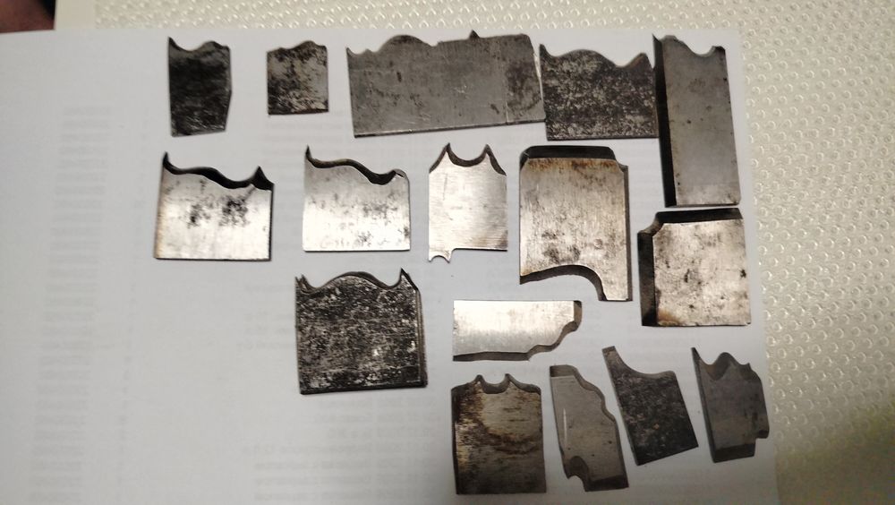 Фрези та ножі по дереву на верстат