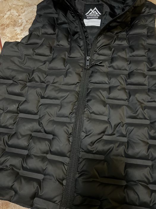 Безрукавка 11-12 років Outerwear