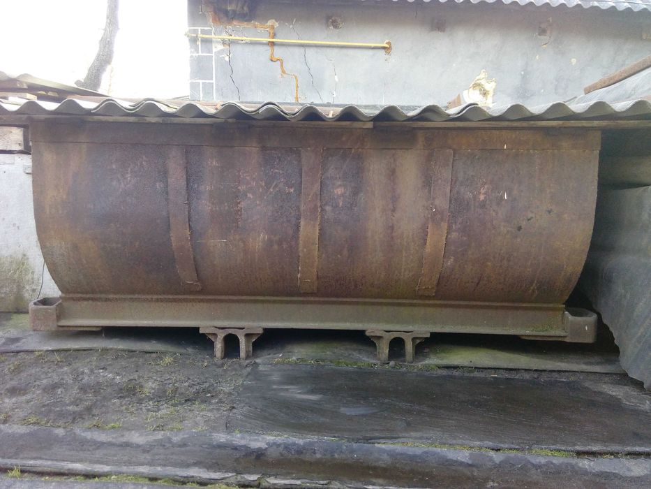 Вагонетка шахтна ВГ-2,5х900.