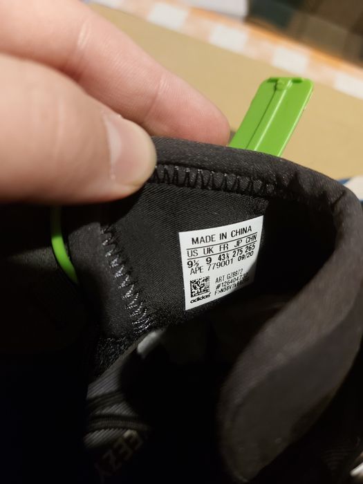 Adidas Yeezy boost qntm quantum 9 uk