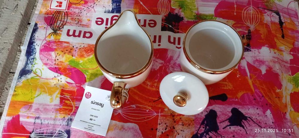 Сахарница и молочница