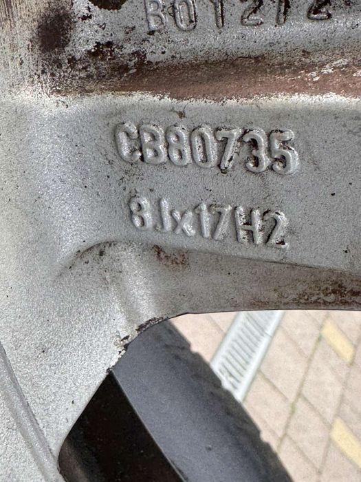 Шини  диски колеса235/65 R17 кіа соренто  хюндай