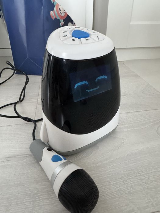 Tobi 2 interaktywna maszyna do karaoke