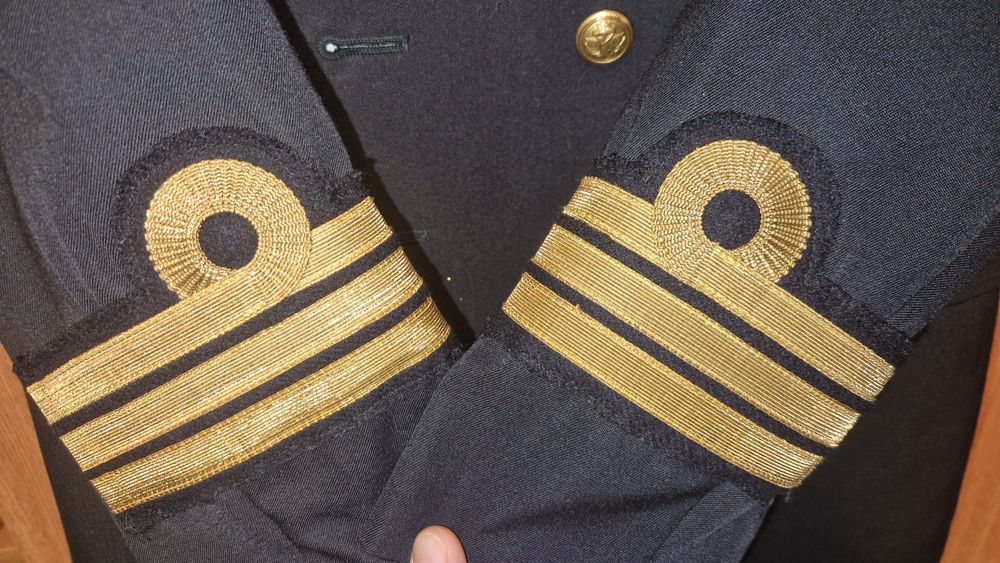 Dystynkcje stopnie porucznik marynarki