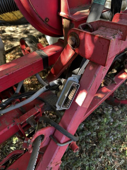 Сівалка просапна УПС-8